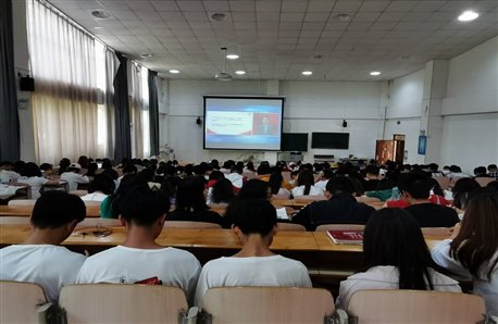 E:0-2021学年第二学期新闻QQ图片20210510100905.jpg